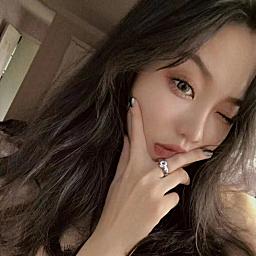 苏娜 $ $
