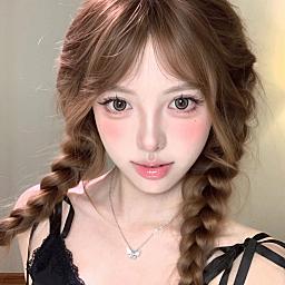 鼎鼎以然 白白白！